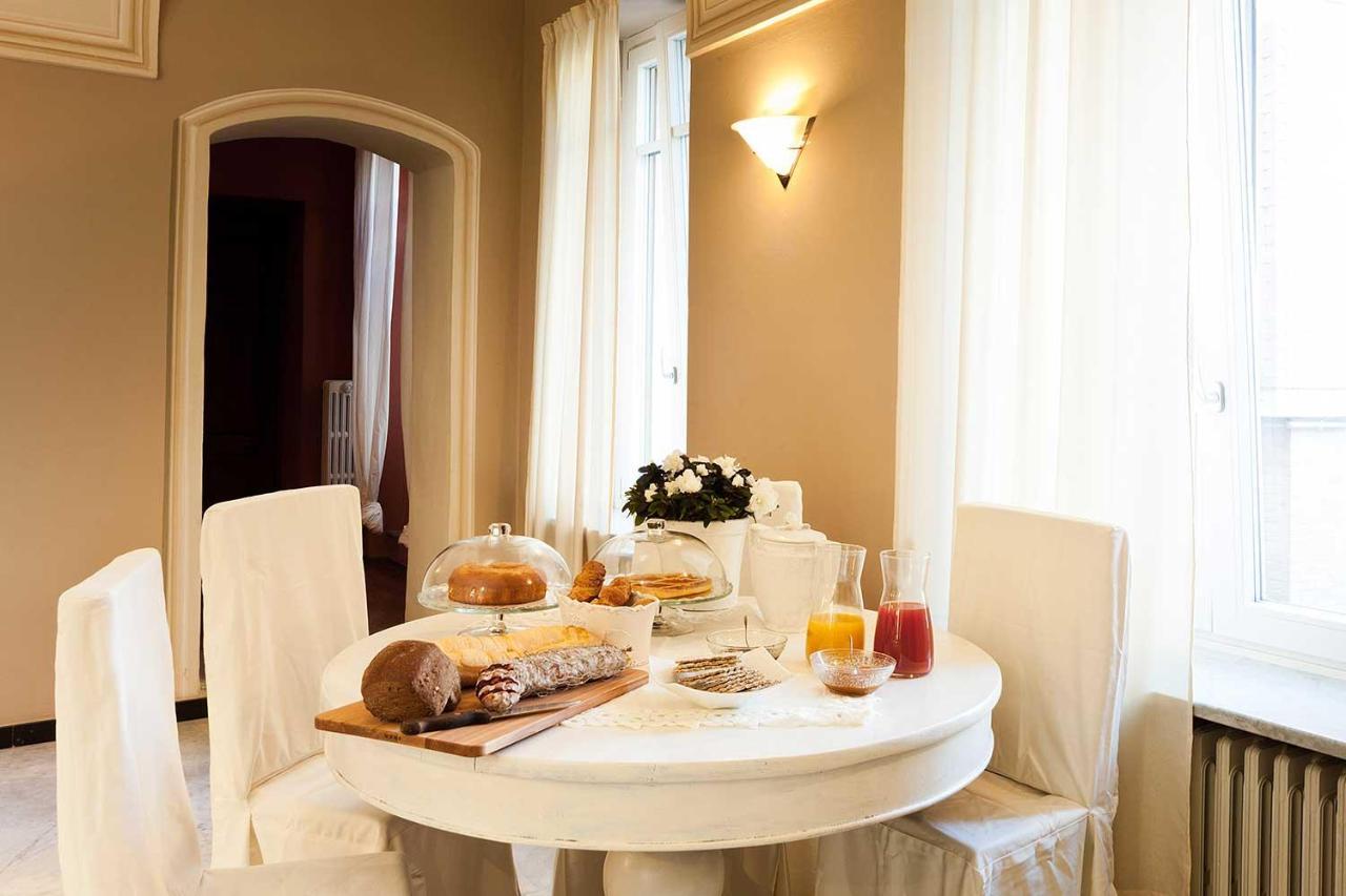 Antico Hospitale Bed & Breakfast Dogliani Bagian luar foto